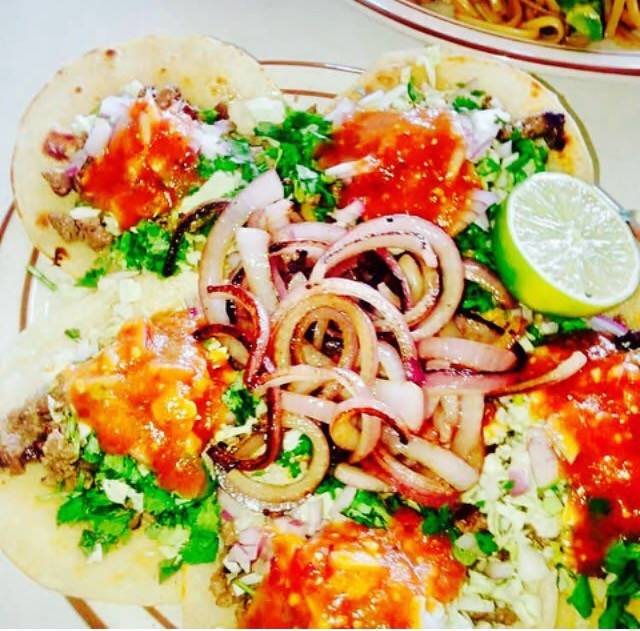 Tacos Nayarit | restaurant | 1375 N Blackstone Ave, Fresno, CA 93703, USA | 5594865304 OR +1 559-486-5304