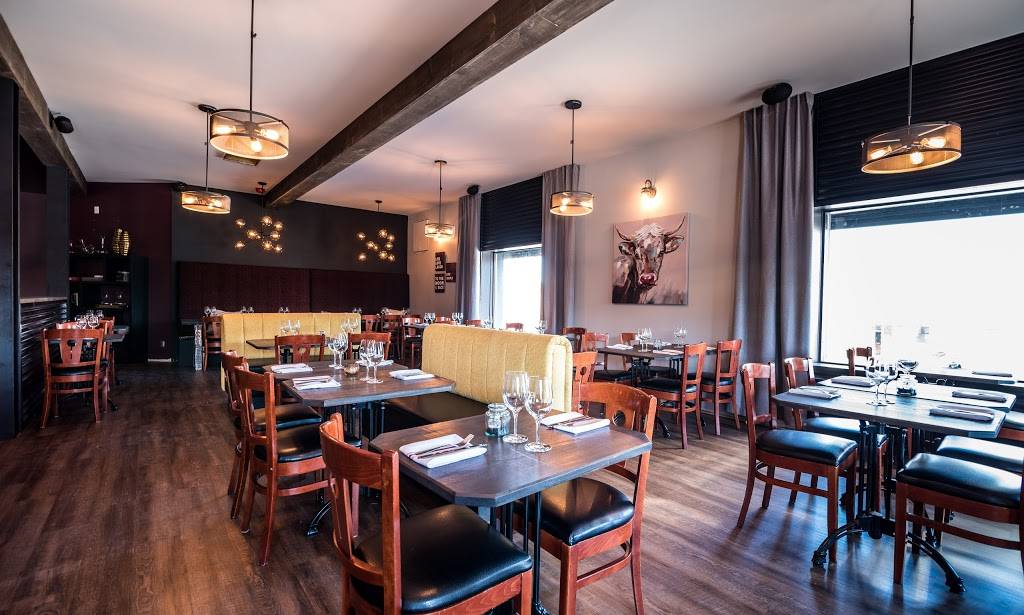 Quai St-Raymond | restaurant | 60 Boulevard Saint-Raymond, Gatineau, QC J8Y 1S1, Canada | 8197770924 OR +1 819-777-0924