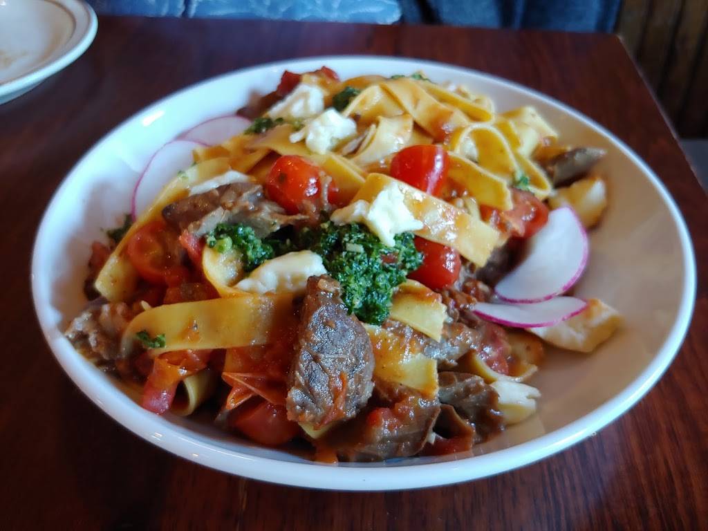 Cleveland-Heath | restaurant | 106 N Main St, Edwardsville, IL 62025, USA | 6183074830 OR +1 618-307-4830