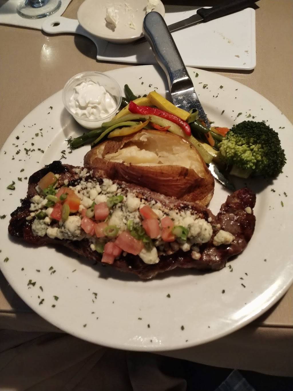 Baxters Restaurant | restaurant | 4919 1st Coast Hwy, Fernandina Beach, FL 32034, USA | 9042774503 OR +1 904-277-4503