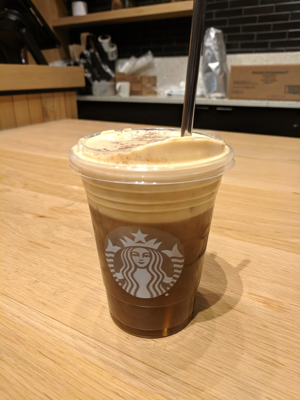 Starbucks | cafe | 4207 Riverside Dr, Burbank, CA 91505, USA | 8185639830 OR +1 818-563-9830