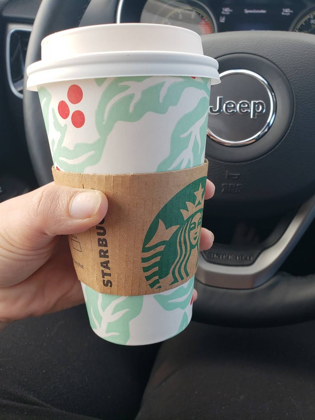 Starbucks | cafe | 2590 N 1st St, Dixon, CA 95620, USA | 7074108450 OR +1 707-410-8450