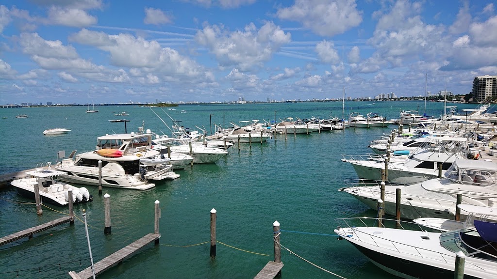 Casablanca on The Bay | restaurant | 1717 N Bayshore Dr #200, Miami, FL 33132, USA | 3053714930 OR +1 305-371-4930