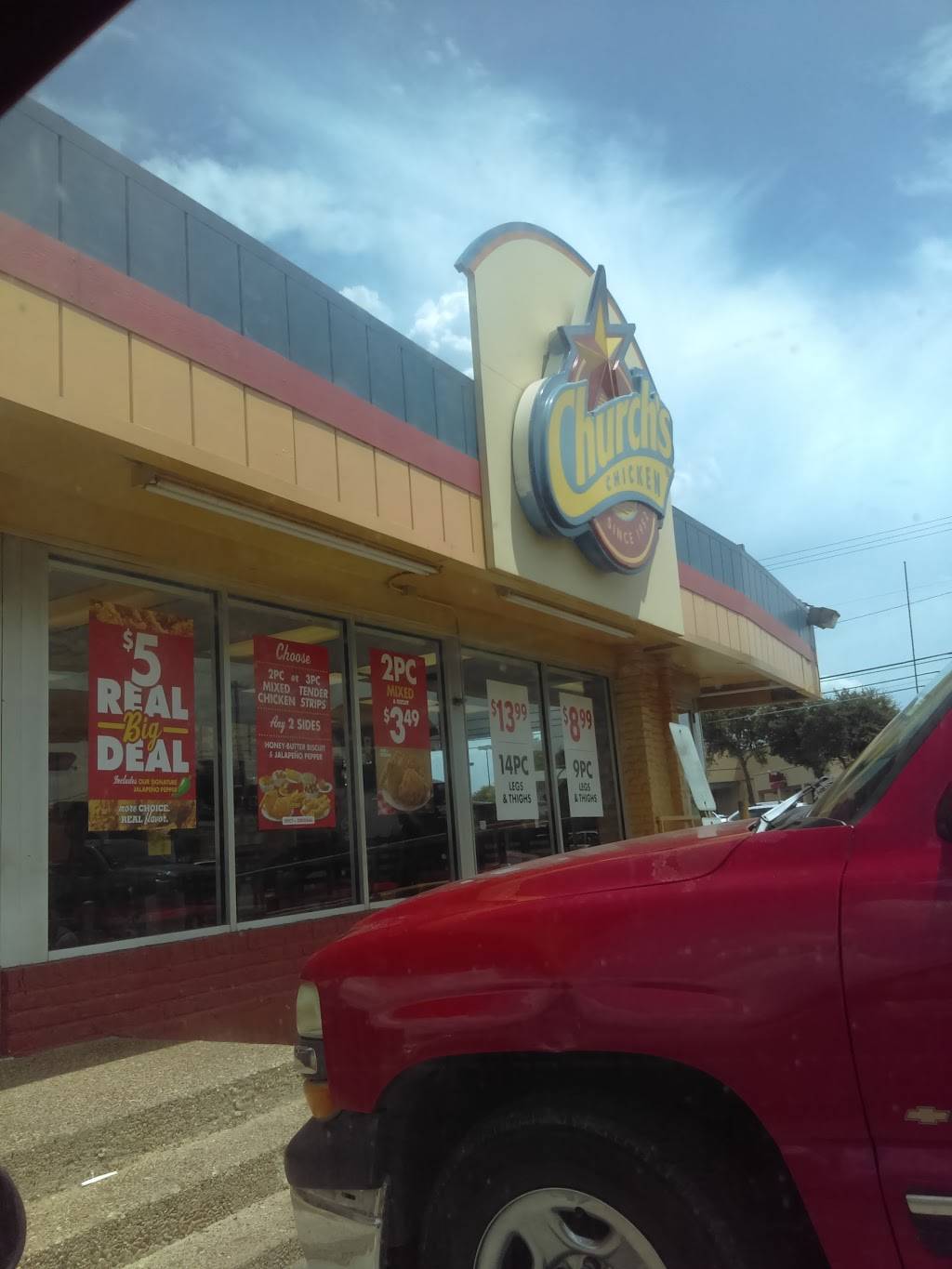Churchs Chicken | restaurant | 10295 Ferguson Rd, Dallas, TX 75228, USA | 2143276785 OR +1 214-327-6785