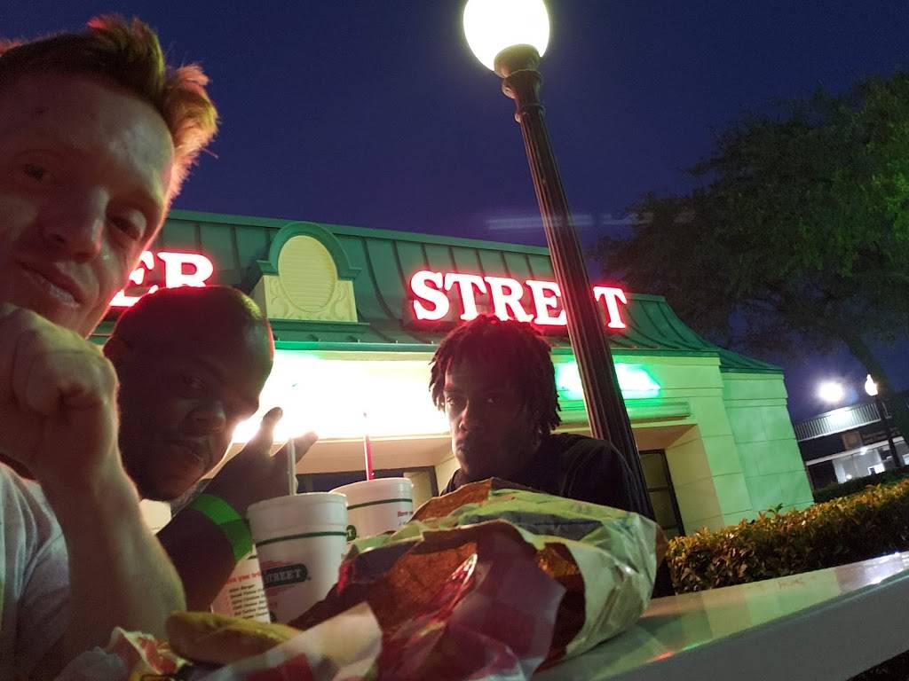 Burger Street | restaurant | 6440 Rufe Snow Dr, Fort Worth, TX 76148, USA | 8175031805 OR +1 817-503-1805