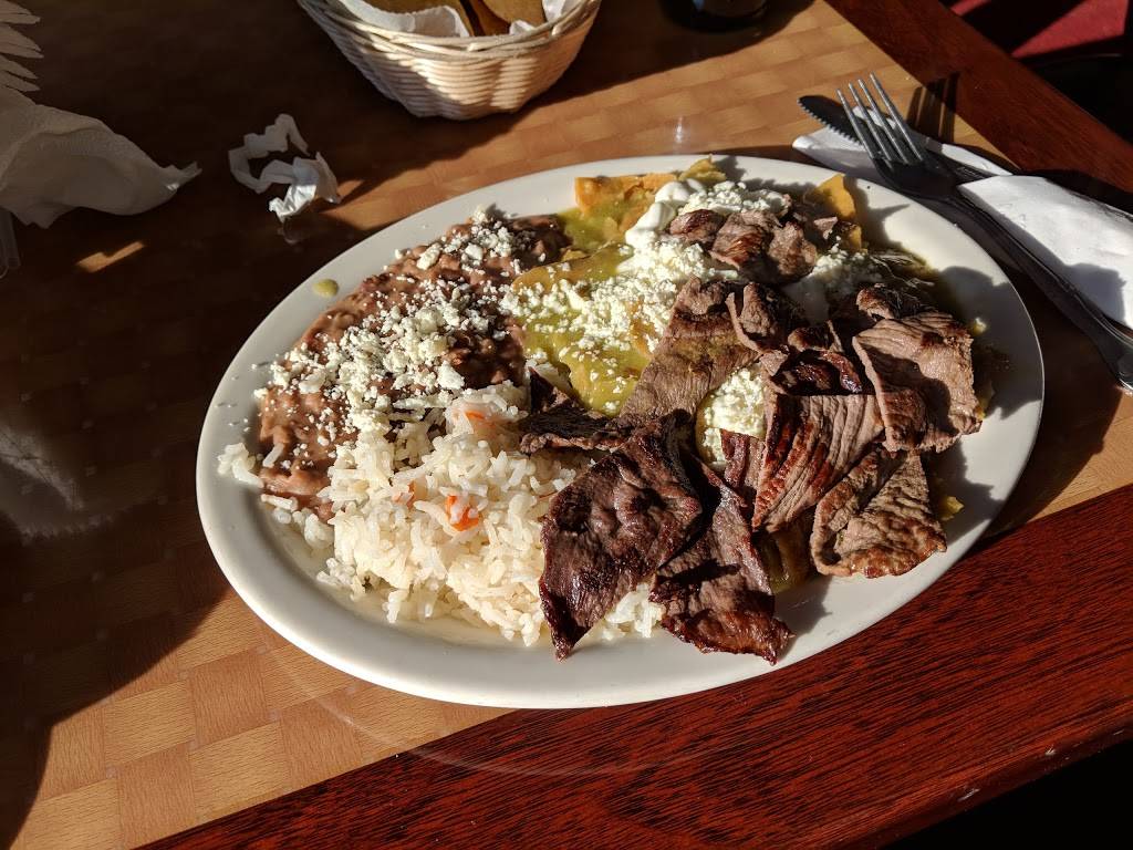 Los Molcajetes Mexican Restaurant | restaurant | 211 Liberty Square, Norwalk, CT 06855, USA | 2038319921 OR +1 203-831-9921