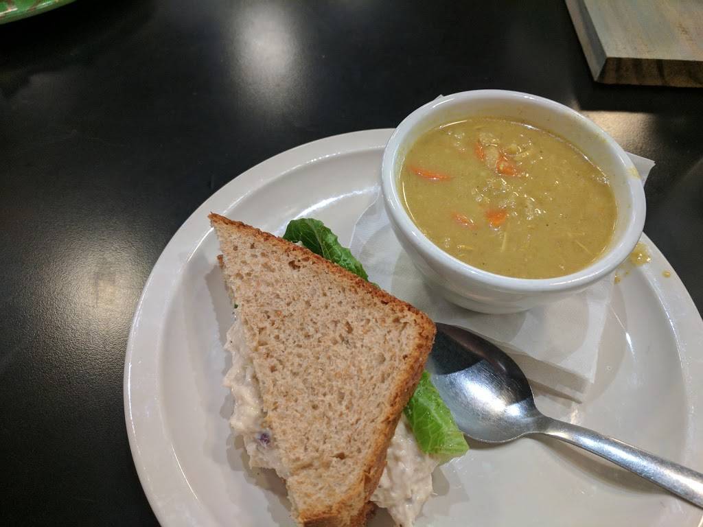 Movable FEAST | meal takeaway | 5143 E 65th St, Indianapolis, IN 46220, USA | 3175779901 OR +1 317-577-9901