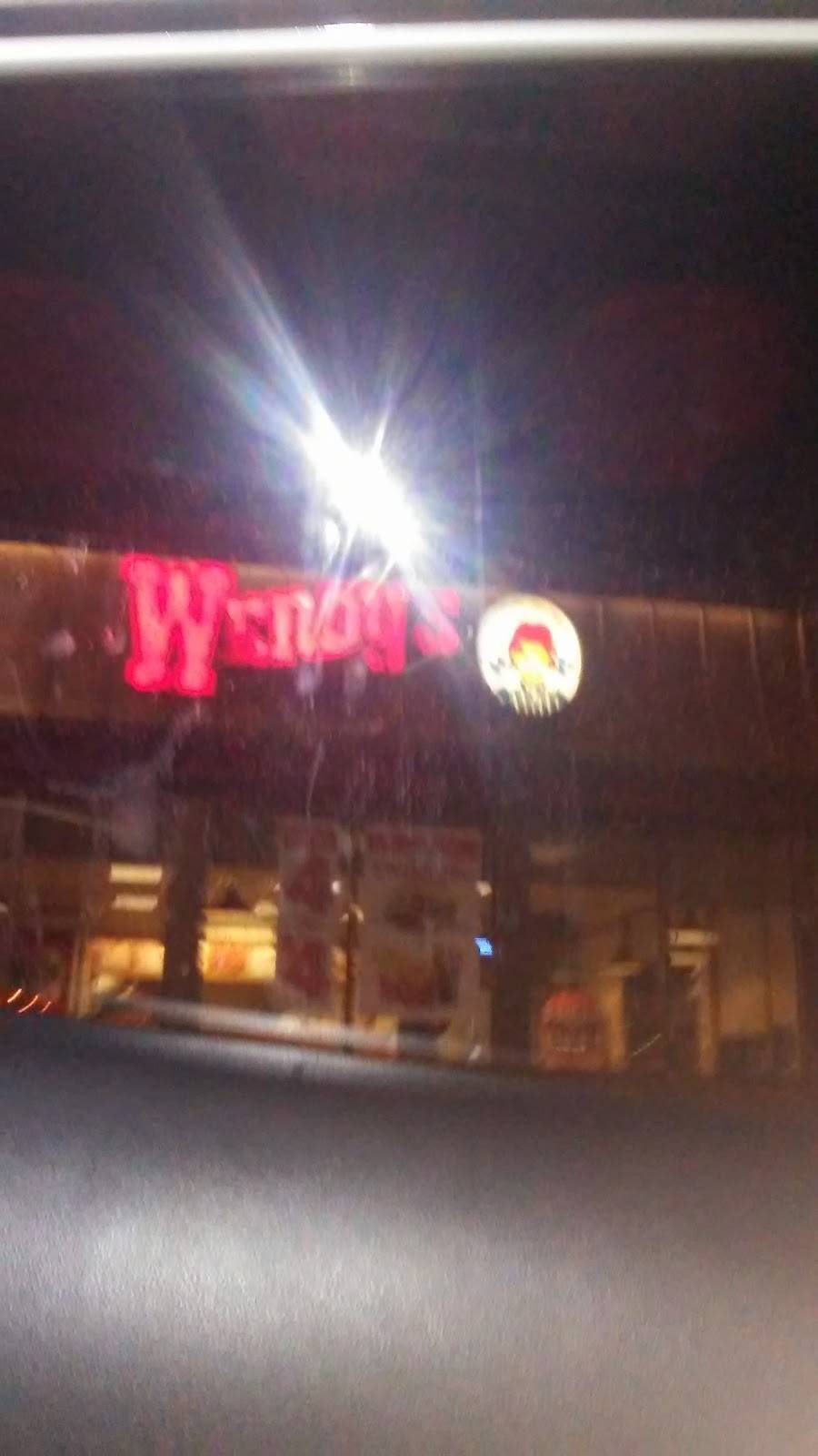 Wendys | restaurant | 988 E Main St, Ravenna, OH 44266, USA | 3302962821 OR +1 330-296-2821