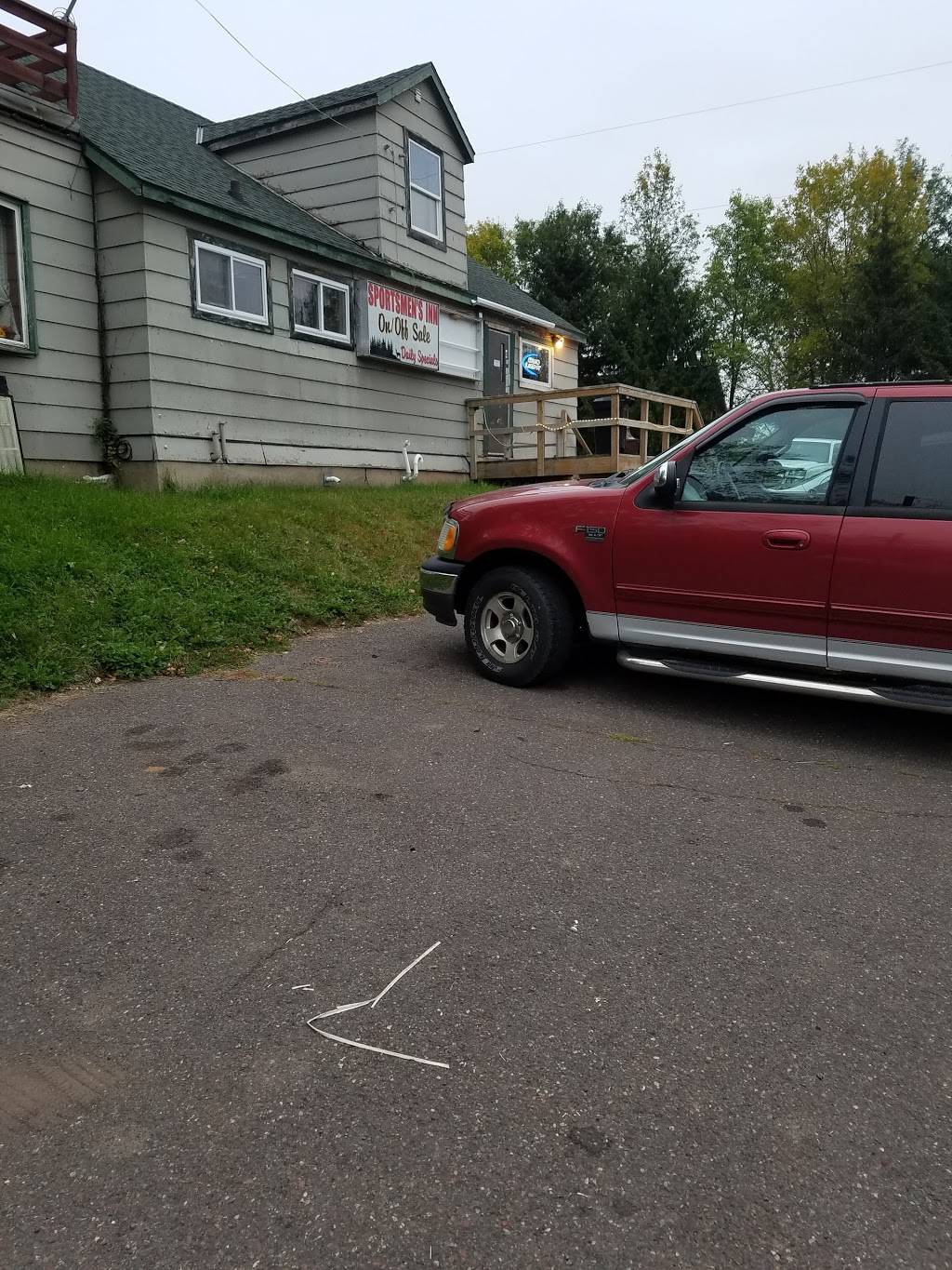 Sportsmens Inn | restaurant | 4101 Normanna Rd, Duluth, MN 55803, USA | 2187213568 OR +1 218-721-3568