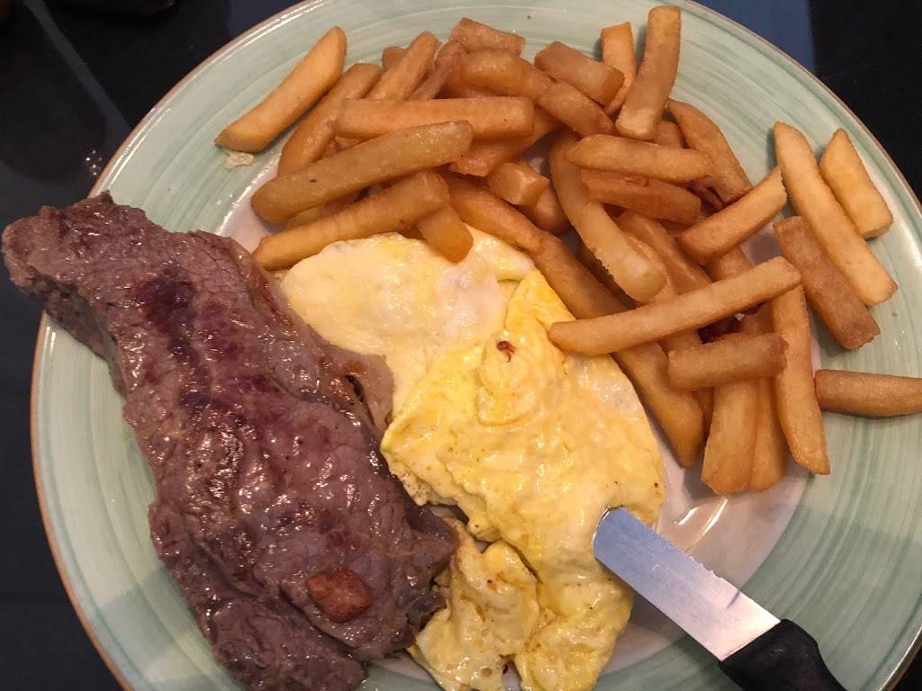 Harvest Table | restaurant | 3350 Fairview St, Burlington, ON L7N 3L5, Canada | 9056325911 OR +1 905-632-5911