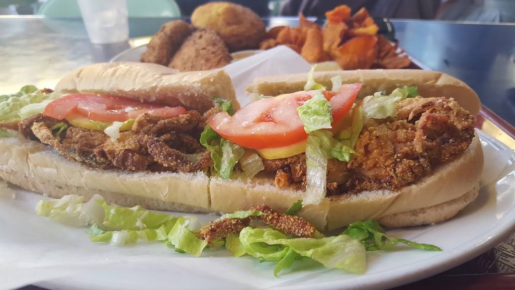 The Gumbo Pot | restaurant | 6333 W 3rd St #312, Los Angeles, CA 90036, USA | 3239330358 OR +1 323-933-0358