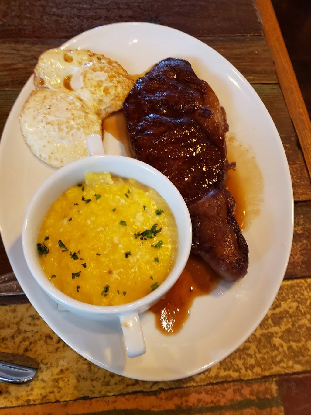 The Waverly Local | restaurant | 1465 Patrick St, Waverly, AL 36879, USA | 3345396077 OR +1 334-539-6077