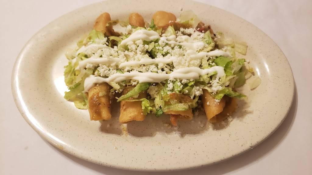 Mi Familia Mexican Restaurant & More | restaurant | 210 Zuber Rd, Greer, SC 29651, USA | 8644790336 OR +1 864-479-0336