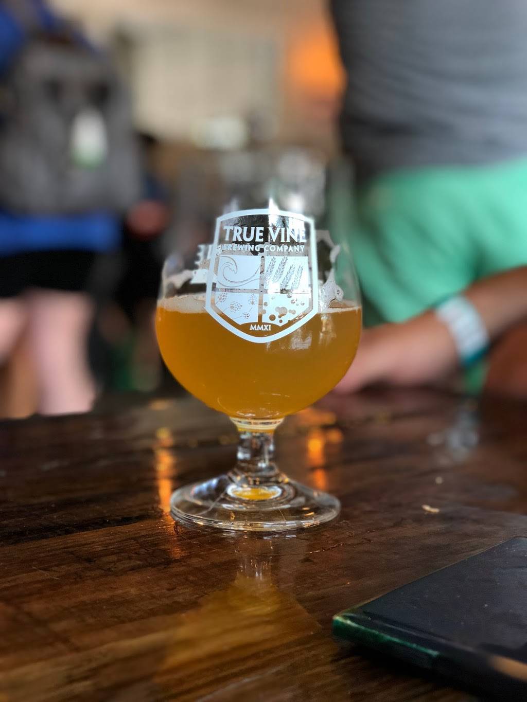 True Vine Brewing Company | restaurant | 2453 Earl Campbell Pkwy, Tyler, TX 75701, USA | 9036000124 OR +1 903-600-0124