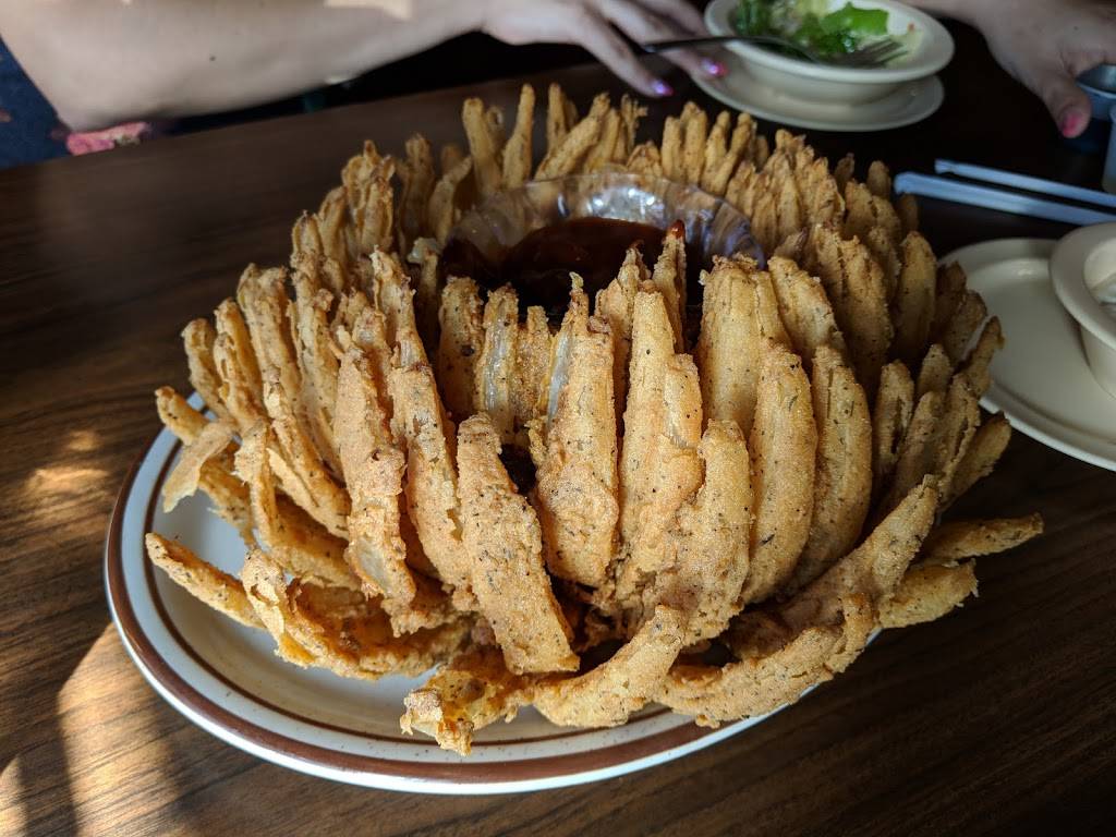 Chris & Pitts BBQ Restaurant | restaurant | 9839 Artesia Blvd, Bellflower, CA 90706, USA | 5628679160 OR +1 562-867-9160