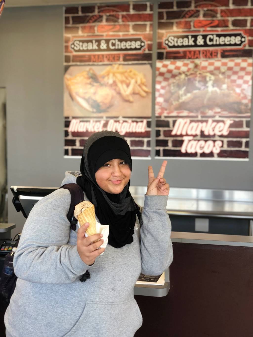 Steak & Cheese Market | restaurant | 25827 W Warren St, Dearborn Heights, MI 48127, USA | 3137897880 OR +1 313-789-7880