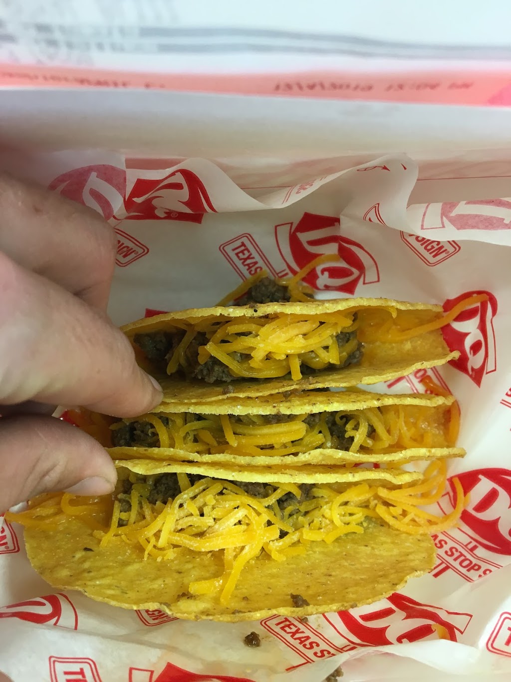 Dairy Queen | restaurant | 323 N Broadway St, Premont, TX 78375, USA | 3613483215 OR +1 361-348-3215