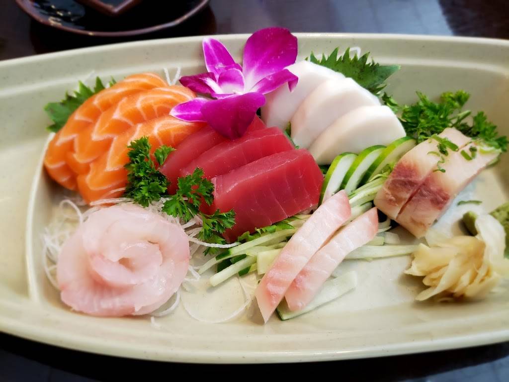 Sakura Grill | restaurant | 6412 Trading Square, Haymarket, VA 20169, USA | 7037539380 OR +1 703-753-9380