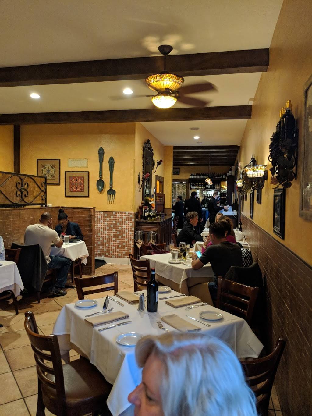 Italianissimo Trattoria | restaurant | 323 Third Ave, Chula Vista, CA 91910, USA | 6196511457 OR +1 619-651-1457