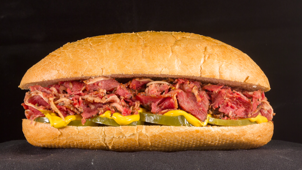 Classic Burgers | restaurant | 6525 W Inyokern Rd, Inyokern, CA 93527, USA | 7603774555 OR +1 760-377-4555