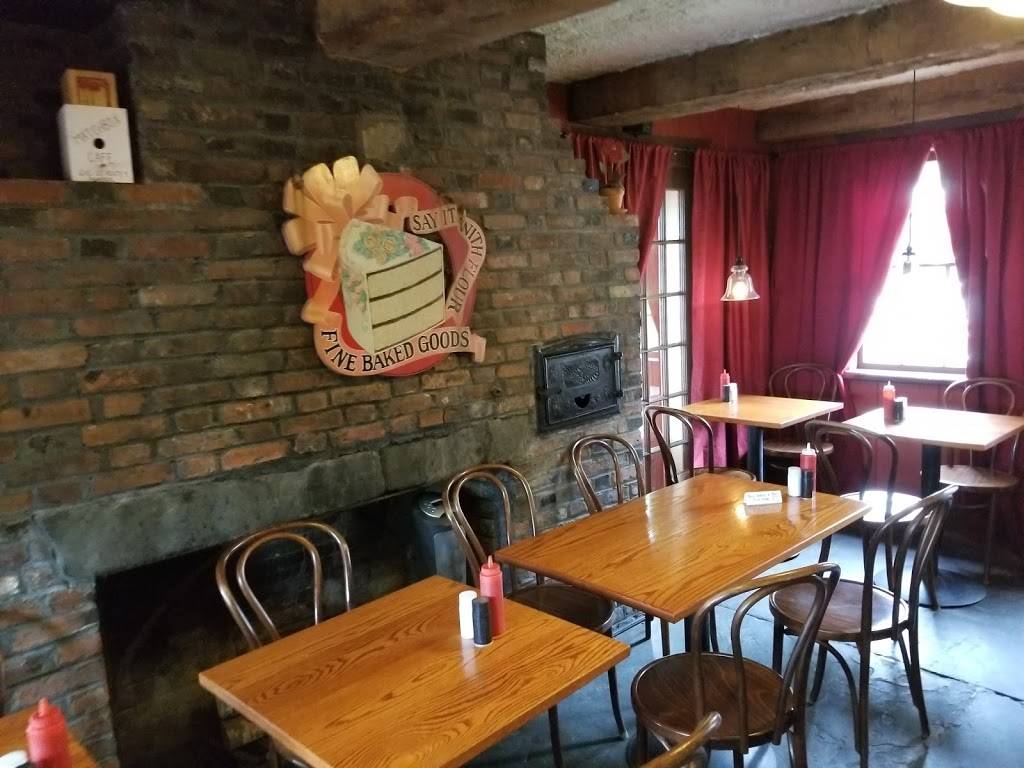 The Matchbox Cafe | restaurant | 6242 U.S. 9, Rhinebeck, NY 12572, USA | 8458763911 OR +1 845-876-3911