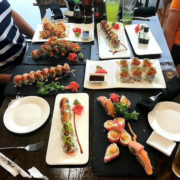 Steak Stone & Sushi | restaurant | 5772 S Transit Rd, Lockport, NY 14094, USA | 7164331459 OR +1 716-433-1459