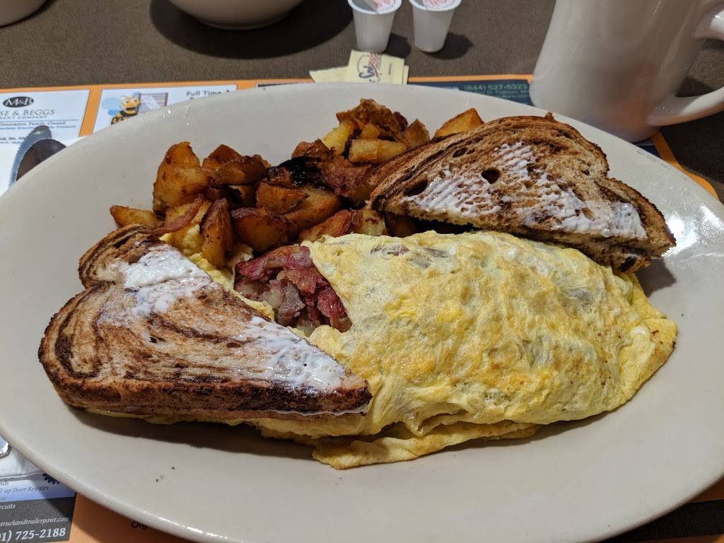 The Commons Neighborhood Eatery | cafe | 20 Central St, Foxborough, MA 02035, USA | 5085434432 OR +1 508-543-4432