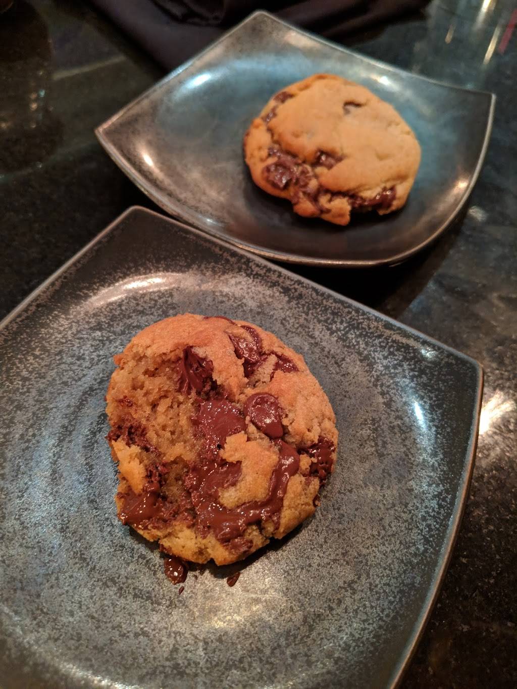 Yama Sushi | restaurant | 168 Gore Creek Dr, Vail, CO 81657, USA | 9704767332 OR +1 970-476-7332