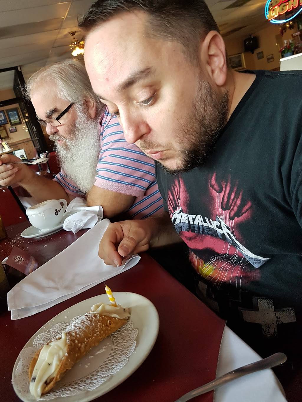 Roccos Italian Restaurant | restaurant | 966 S Fry Rd, Katy, TX 77450, USA | 2818281191 OR +1 281-828-1191