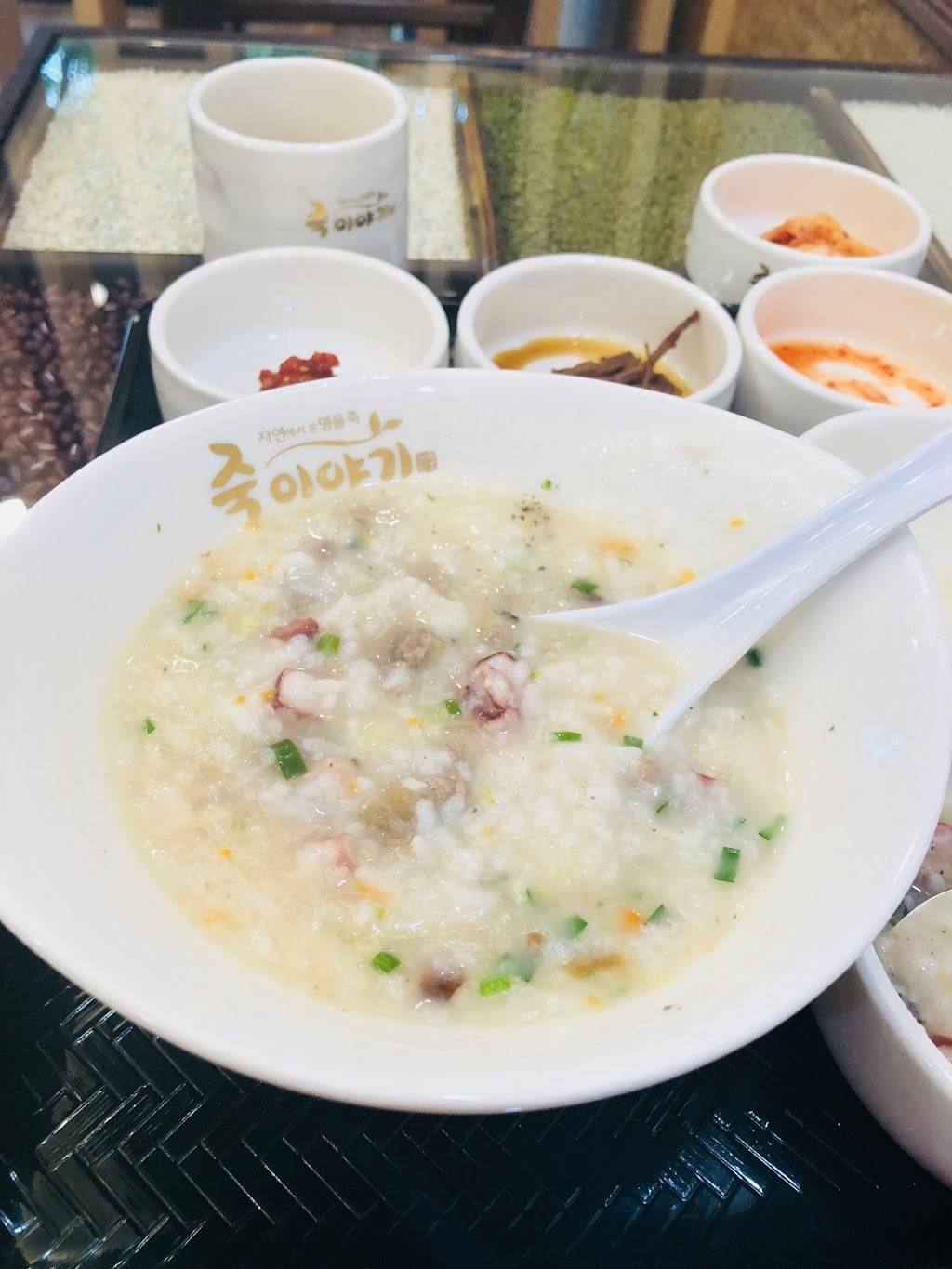 죽 이야기 | restaurant | 4016a 150th St, Flushing, NY 11354, USA | 7184608987 OR +1 718-460-8987