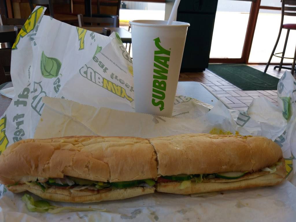 Subway | restaurant | 1115 Montague Ave, Greenwood, SC 29649, USA | 8642233500 OR +1 864-223-3500