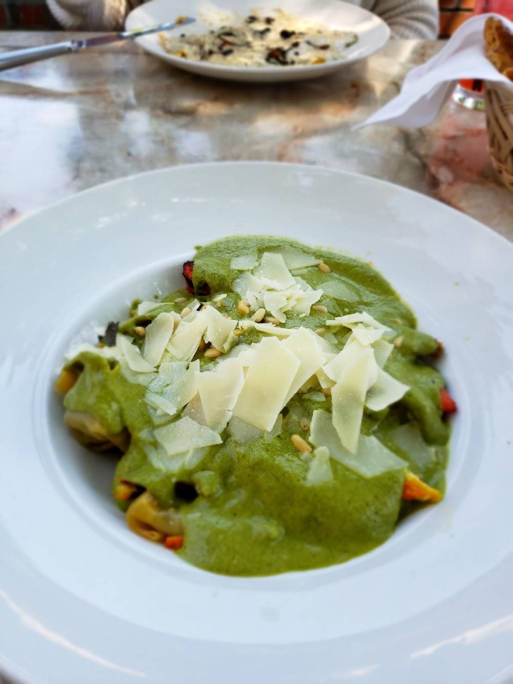 Oasis Restaurant & Wine Lounge | restaurant | 780 Main St #101, Pleasanton, CA 94566, USA | 9254178438 OR +1 925-417-8438