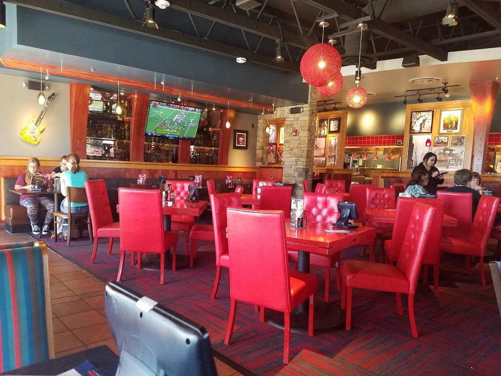 Red Robin Gourmet Burgers and Brews | restaurant | 740 Jefferson Rd, Rochester, NY 14623, USA | 5854751410 OR +1 585-475-1410