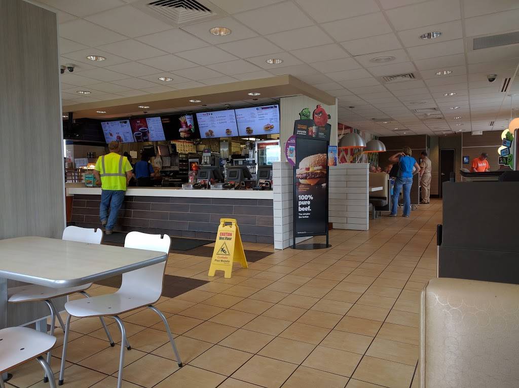 McDonalds | cafe | 560 Harry L Dr, Johnson City, NY 13790, USA | 6077701966 OR +1 607-770-1966