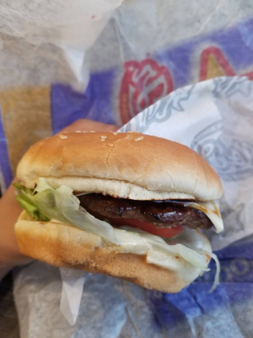 Carls Jr. / Green Burrito | restaurant | 2022 Riverside Ave, Rialto, CA 92377, USA | 9098734766 OR +1 909-873-4766