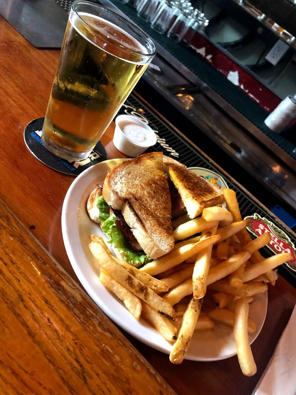 Mad Dog in the Fog | restaurant | 530 Haight St, San Francisco, CA 94117, USA | 4156267279 OR +1 415-626-7279