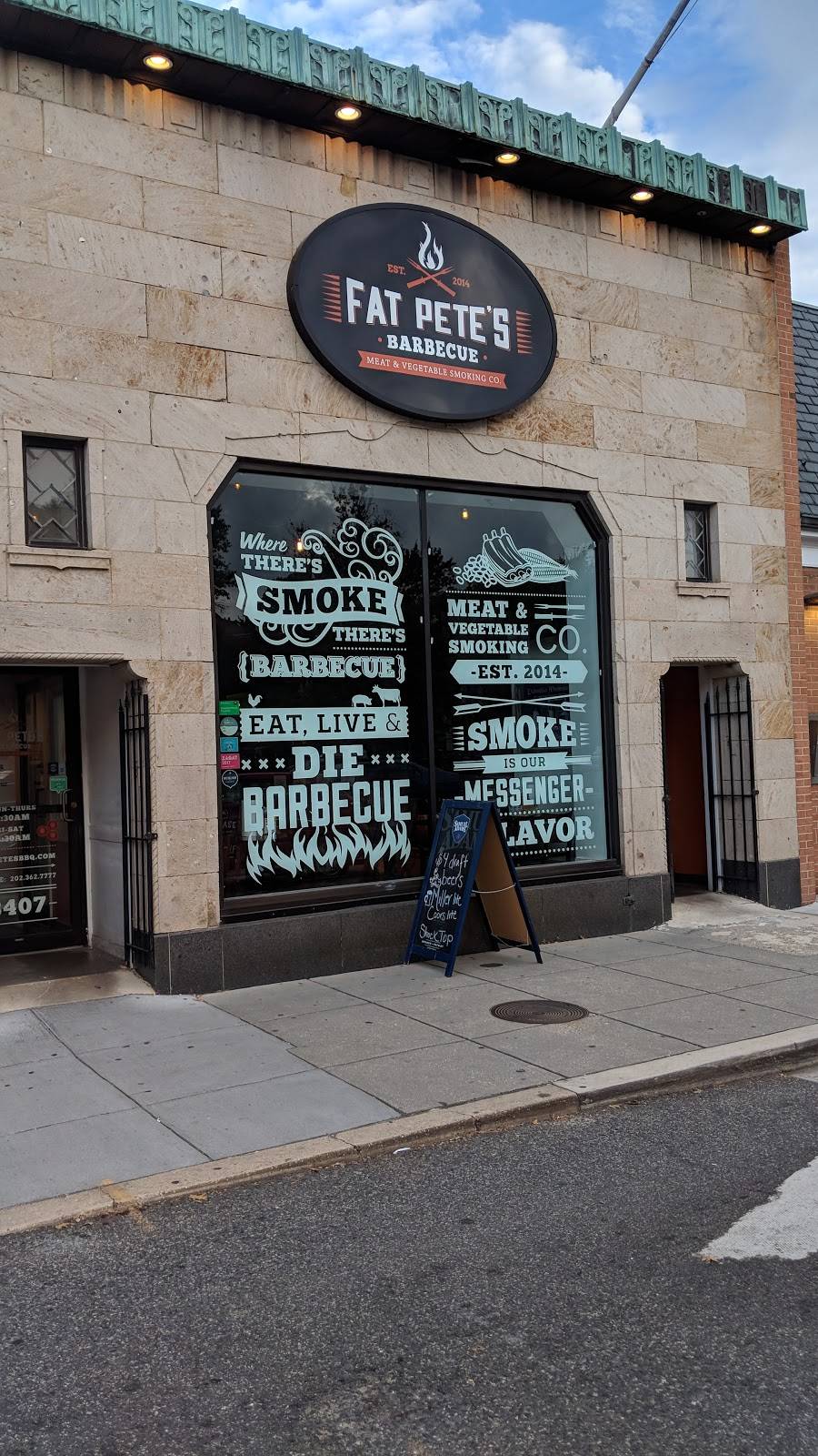 Fat Petes BBQ | restaurant | 3407 Connecticut Ave NW, Washington, DC 20008, USA | 2023627777 OR +1 202-362-7777