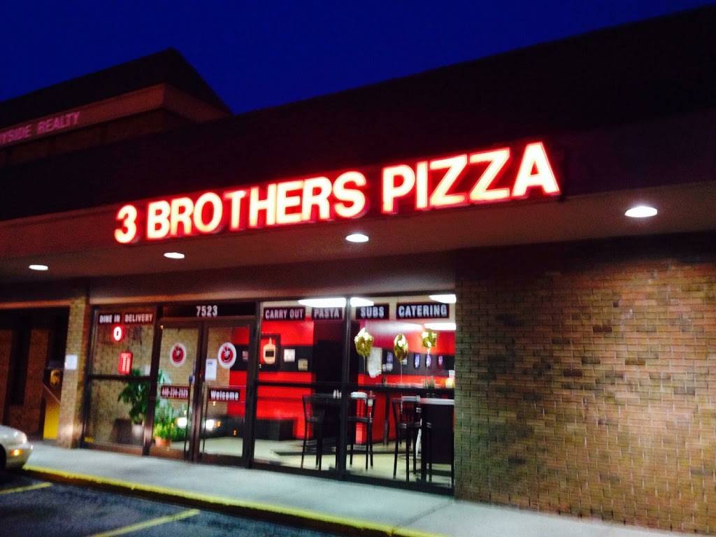 3 Brothers Pizza | restaurant | 7523 Pearl Rd, Middleburg Heights, OH 44130, USA | 4402342525 OR +1 440-234-2525