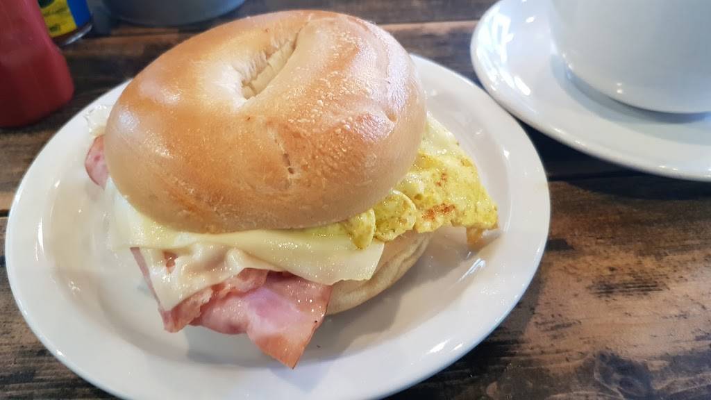 Kachi Deli Cafe & Grill | meal takeaway | 1055 Wilshire Boulevard Suite No. GND 1, Los Angeles, CA 90017, USA | 2134824553 OR +1 213-482-4553