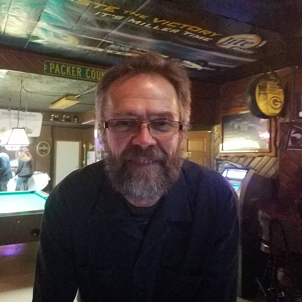 T-Bone Bar & Grill | restaurant | 400 N Central Ave, Marshfield, WI 54449, USA | 7158981035 OR +1 715-898-1035