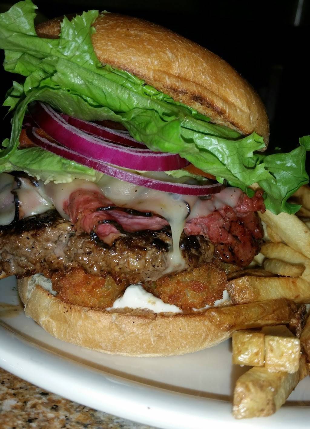 Danettes Brick Oven Pub | restaurant | 2875 Ray Lawyer Dr, Placerville, CA 95667, USA | 5306227420 OR +1 530-622-7420