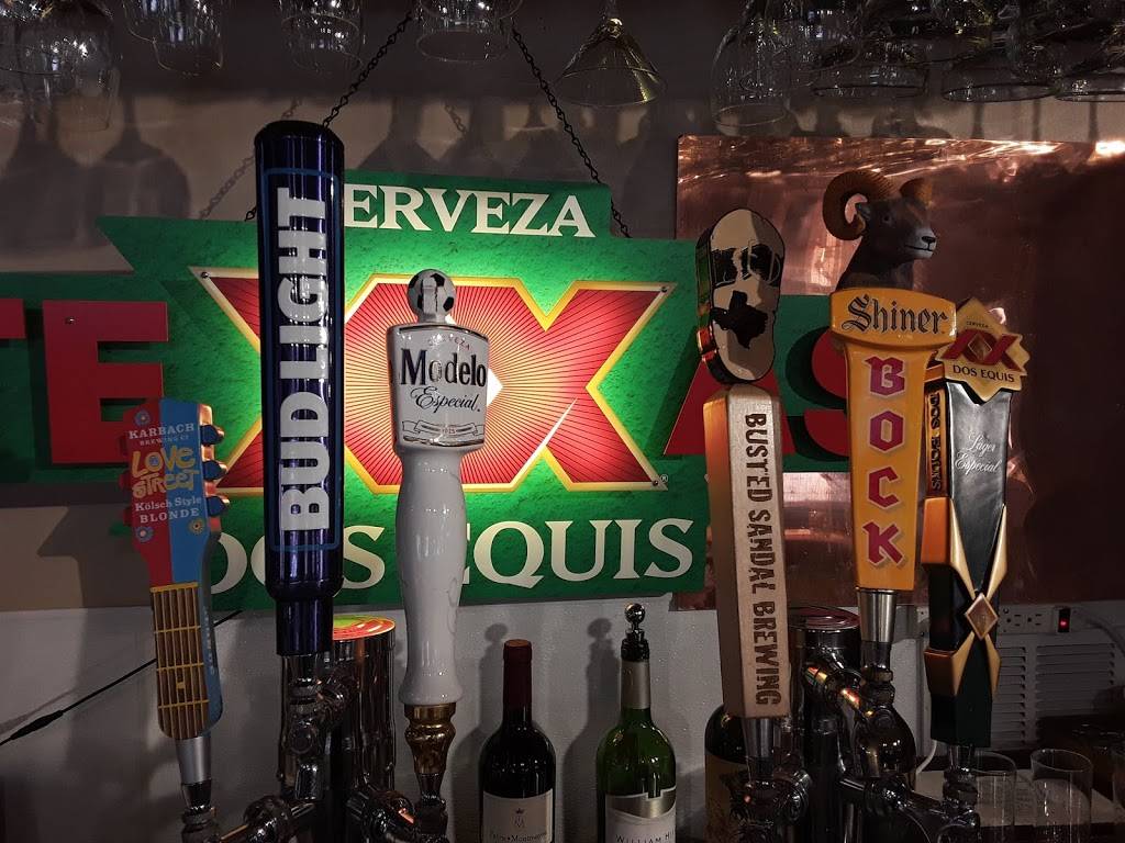 Chelas Tacos Mexican Restaurant | restaurant | 3420 N St Marys St, San Antonio, TX 78212, USA | 2105357340 OR +1 210-535-7340