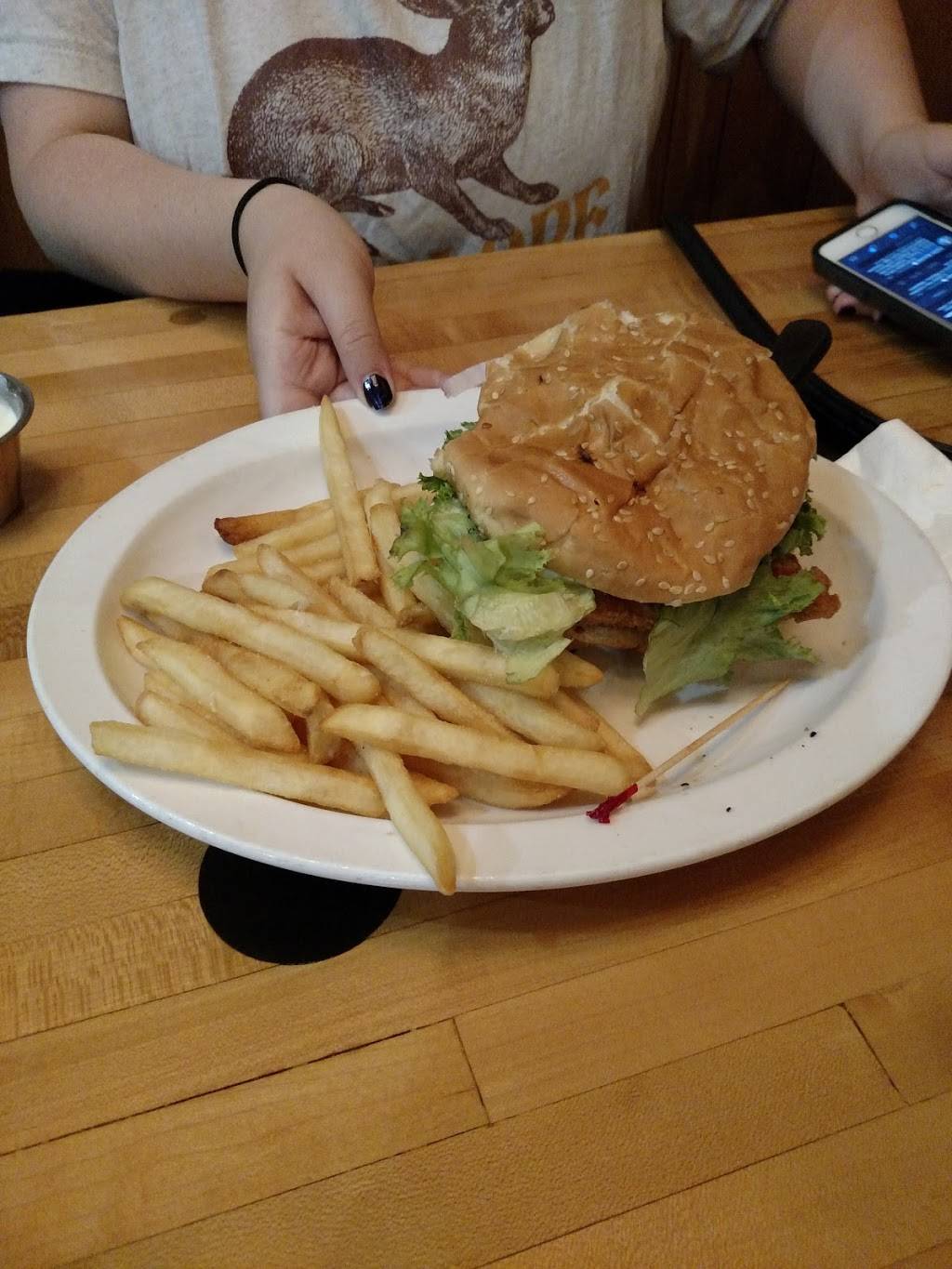 Granzellas Bakery | restaurant | 451 6th St, Williams, CA 95987, USA | 5304732561 OR +1 530-473-2561