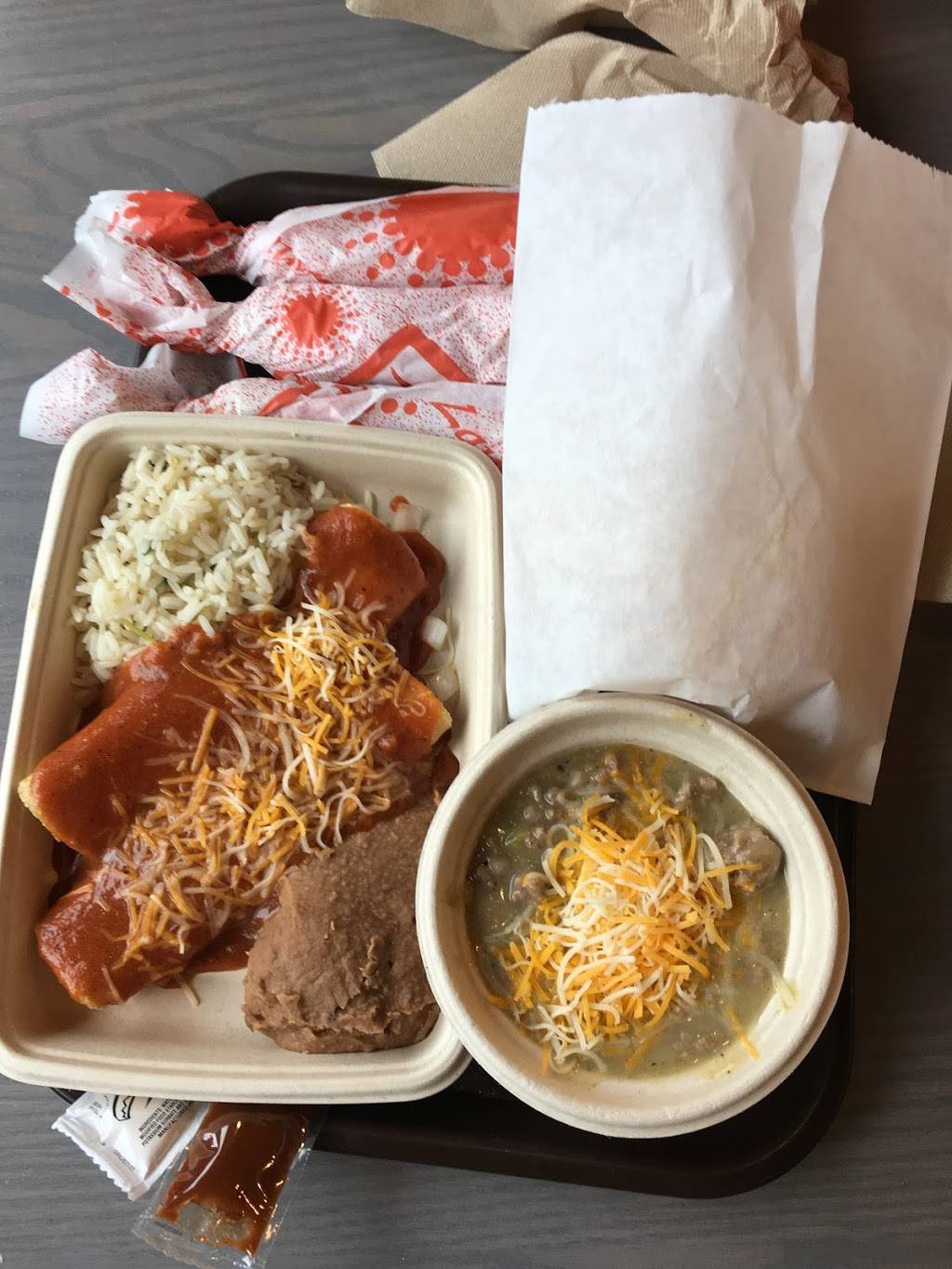 Zantigo | restaurant | 2545 7th St W, St Paul, MN 55116, USA | 6513303146 OR +1 651-330-3146