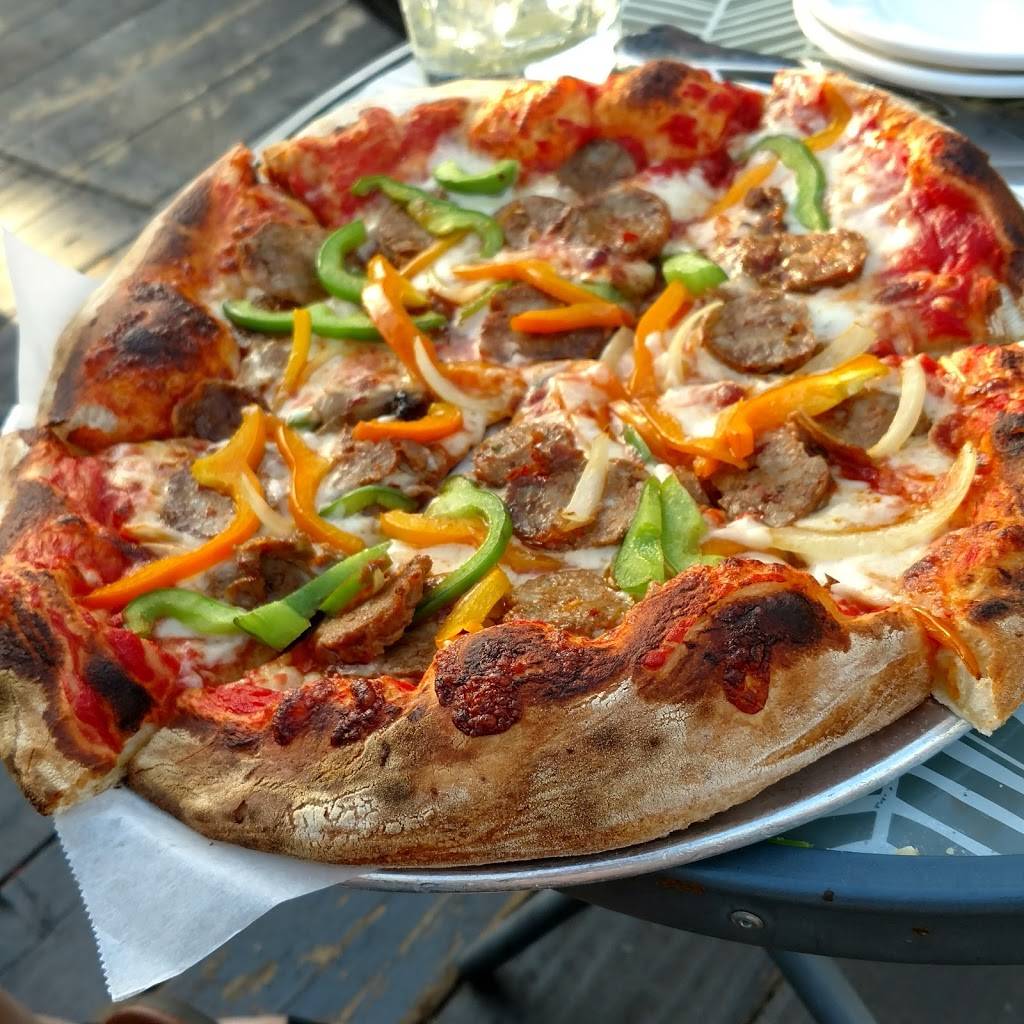 Vesuvio Restaurant | restaurant | 6th Ave & Junipero St, Carmel-By-The-Sea, CA 93923, USA | 8316251766 OR +1 831-625-1766