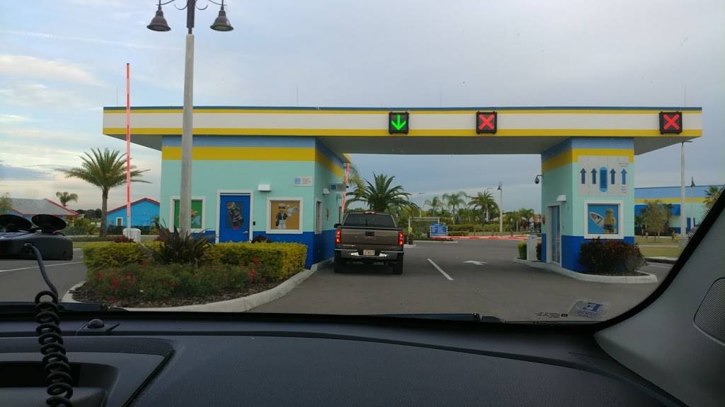 Sandys Castle Restaurant at The Beach Retreat | restaurant | 100 Legoland Way, Winter Haven, FL 33884, USA | 8632018303 OR +1 863-201-8303