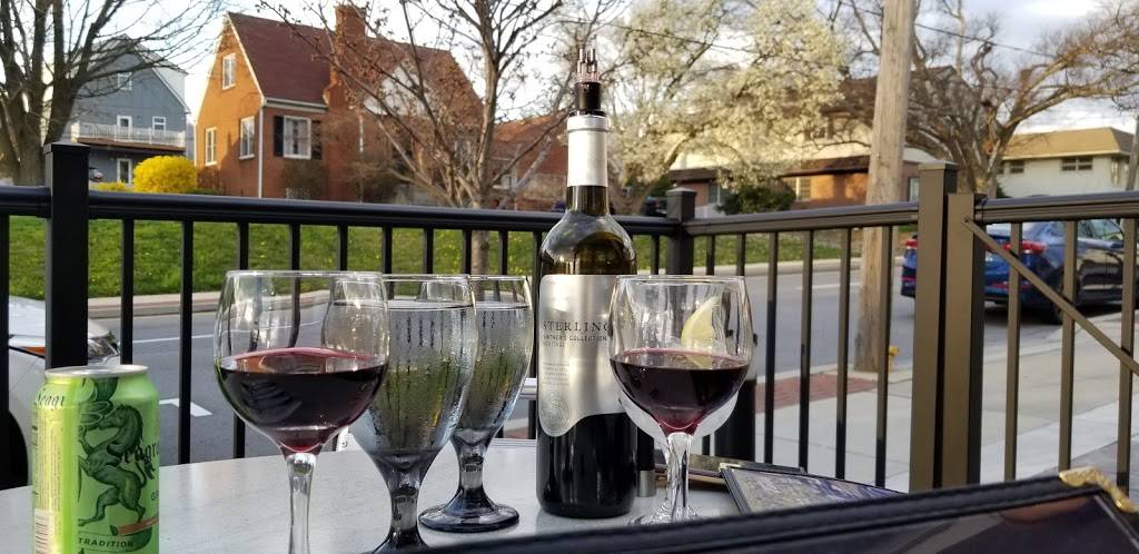 Café de Thai | restaurant | 420 W Cypress St, Kennett Square, PA 19348, USA | 6109242828 OR +1 610-924-2828