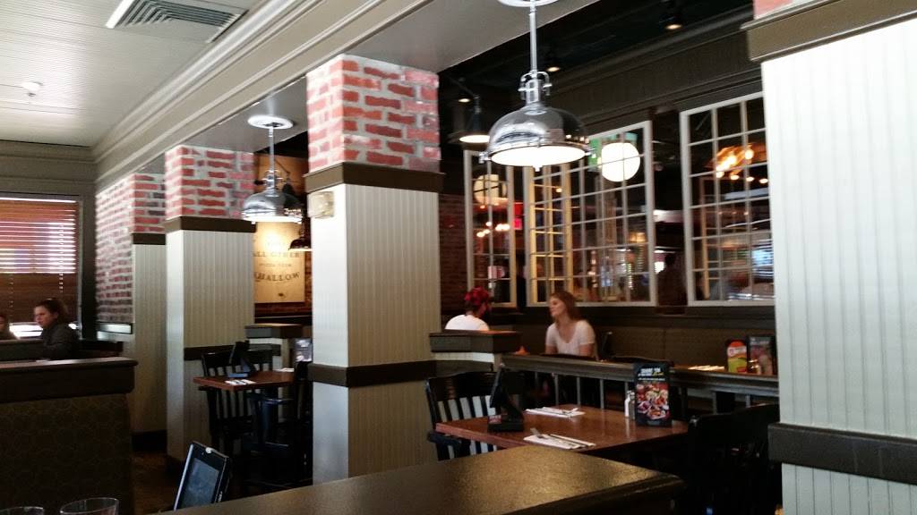 Uno Pizzeria & Grill | meal takeaway | 304 Daniel Webster Hwy, Nashua, NH 03060, USA | 6038886980 OR +1 603-888-6980