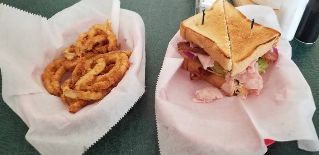 Mother Tuckers Kitchen & Catering | restaurant | 2627 FM 762 Rd, Richmond, TX 77469, USA | 8322795833 OR +1 832-279-5833