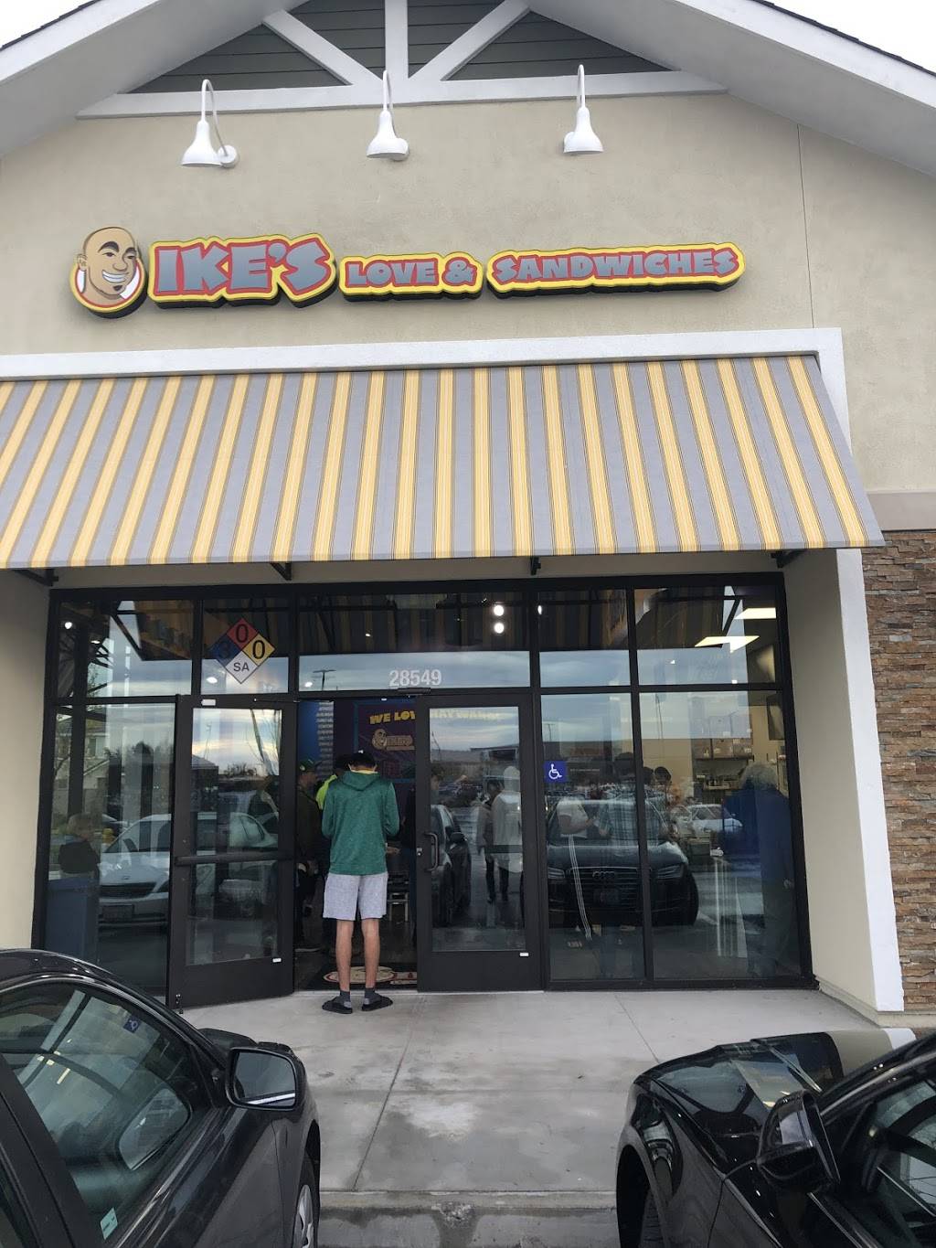 Ike’s love and sandwiches | restaurant | 28549 Hesperian Blvd, Hayward, CA 94545, USA | 5103971690 OR +1 510-397-1690